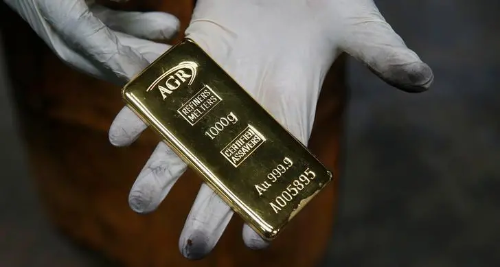 Gold falls as traders watch US-China trade talks in London