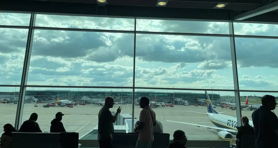 EU aviation regulator extends warning to avoid Middle East airspace until April 24