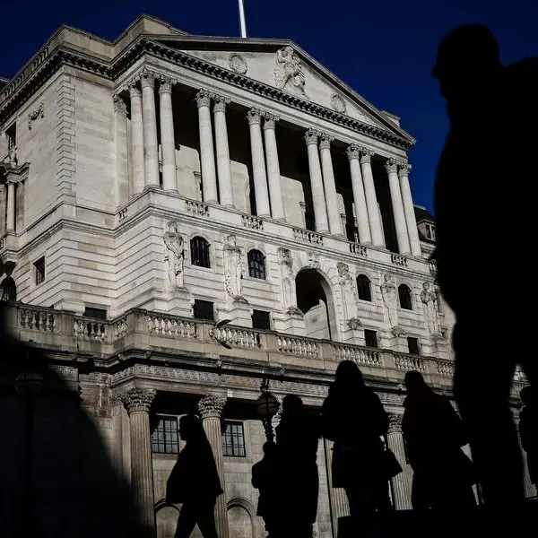 As election looms, BoE set to sit tight on UK rate