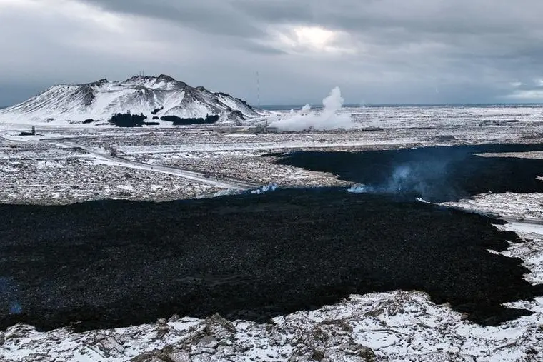 Residents free to return to village evacuated over Iceland volcano