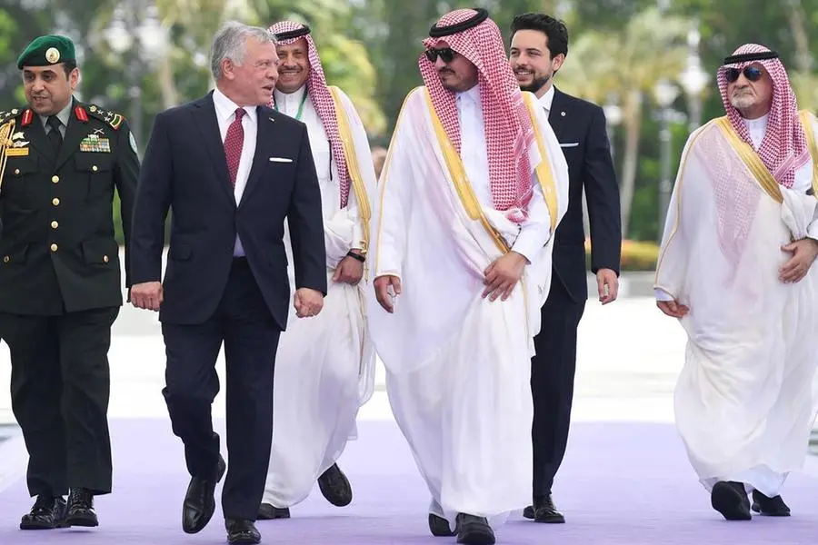 صورة لوصول ملك الأردن عبدالله الثاني بن الحسين، إلى جدة في 19 مايو 2023 للمشاركة في قمة جامعة الدول العربية، AFP