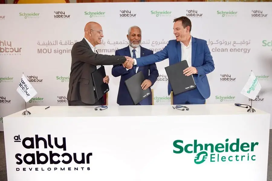 <p>Schneider Electric and Al Ahly Sabbour sign an MoU to develop local community in Marsa Matrouh &nbsp;</p>\\n