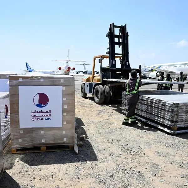 Qatari plane arrives in Port Sudan carrying aid in support of Sudanese people