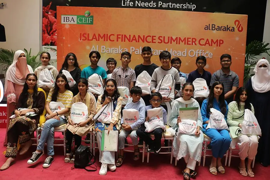 During the learning program on Islamic Finance Summer Camp. Image Courtesy: IBA CEIF