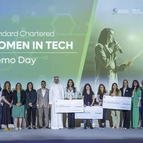 بنك ستاندرد تشارترد و\"إنوفيشن هب\" يُتوجان أفضل ثلاث رائدات أعمال في دولة الإمارات ضمن برنامج \"المرأة والتكنولوجيا\"