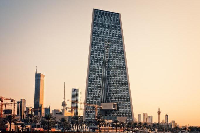 Kuwait Central Bank tightens rules on e-payment providers to boost oversight