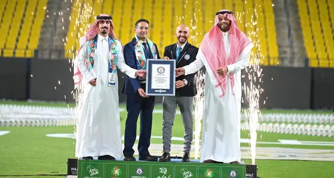 LuLu, Ariel celebrate National Day with Guinness record