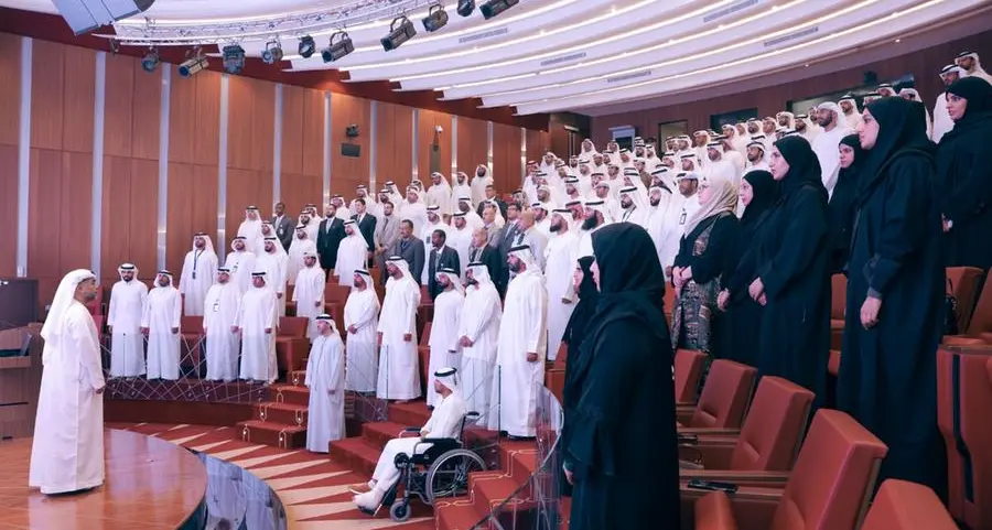 162 مأمور ضبط قضائي يؤدون اليمين القانونية أمام النائب العام لإمارة أبوظبي
