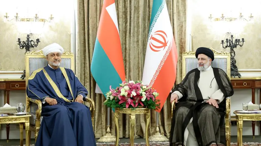 اتفاق جديد بين إيران وعُمان يمهد لتطوير حقل هنجام-بخا النفطي المشترك