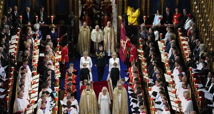Thousands cheer on Charles III as UK coronation party begins