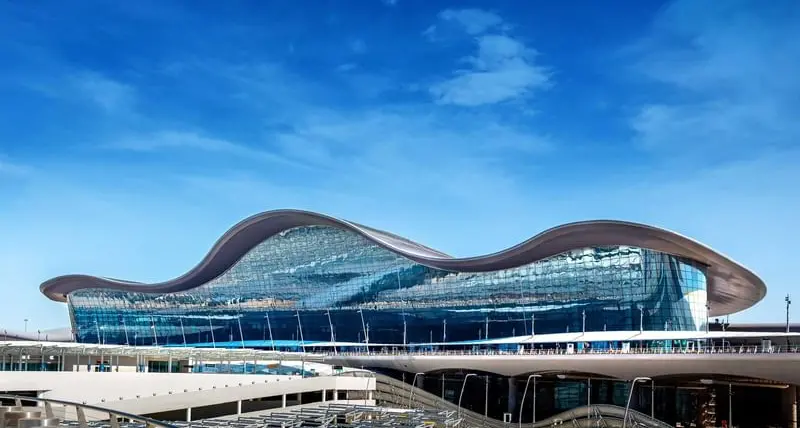 Abu Dhabi announces early reopening of Zayed Airport runway