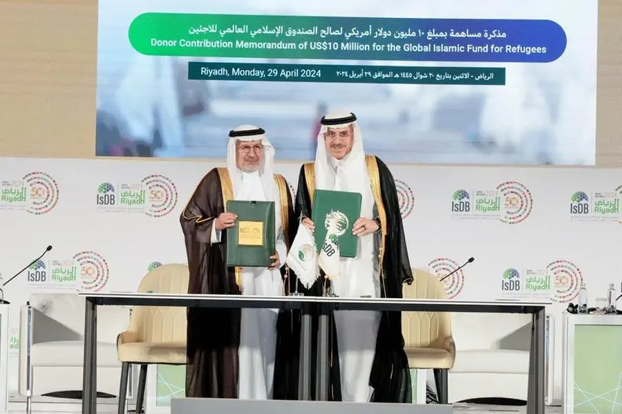Islamic Development Bank and KSrelief join forces to support refugees worldwide
