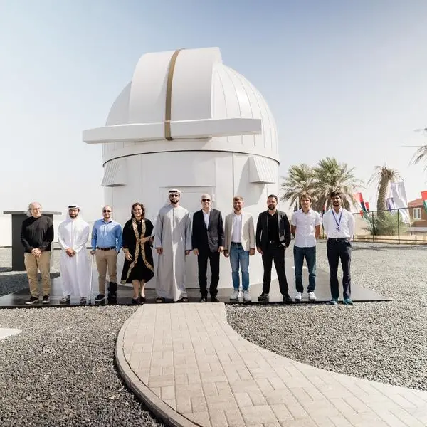 معهد الابتكار التكنولوجي يكشف عن محطة أبوظبي الأرضية الكمومية الضوئية لتعزيز الاتصالات العالمية فائقة الأمان