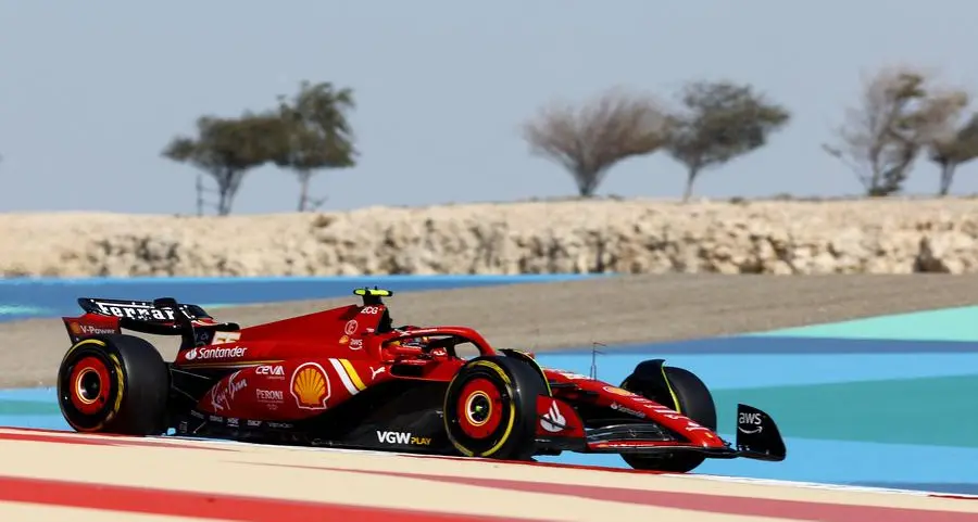 Sainz sets final practice pace for Ferrari in Bahrain