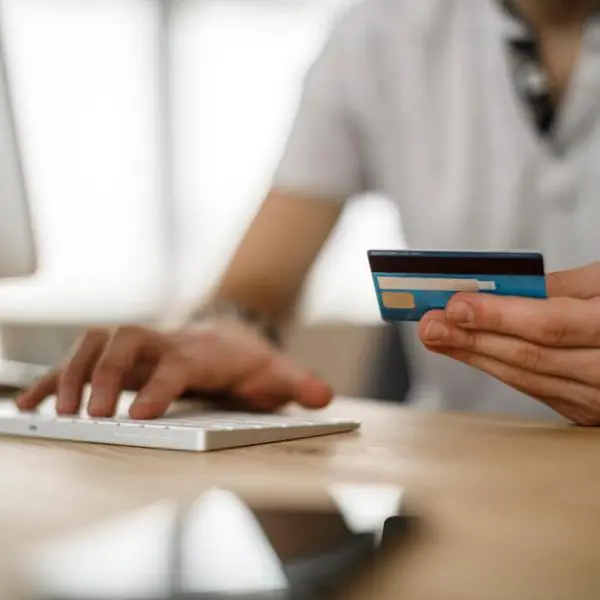 UAE leads world in mobile shopping: Visa Acceptance Solutions – PYMNTS Intelligence study