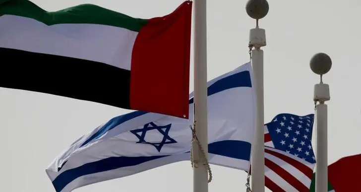 الإمارات وإسرائيل تتفقان على الاعتراف المتبادل برخص القيادة