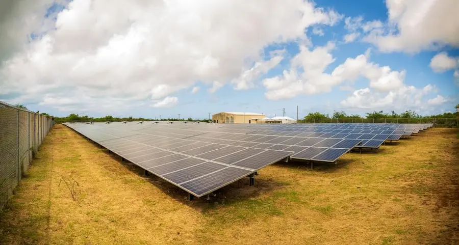 صندوق الشراكة بين الإمارات ودول البحر الكاريبي للطاقة المتجددة يدشن محطة طاقة شمسية هجينة مقاومة للأعاصير في أنتيجوا وباربودا