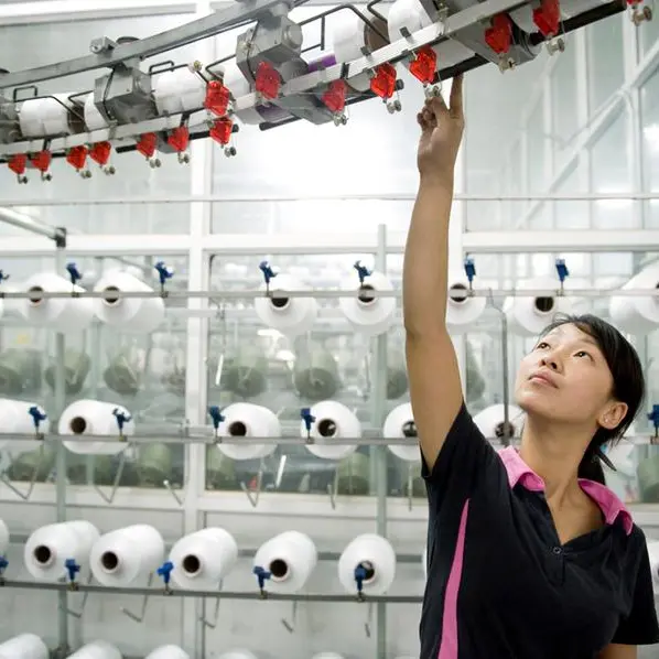 Egypt’s SCZone signs $20mln contract with China’s Zhejiang Hongda for textile project