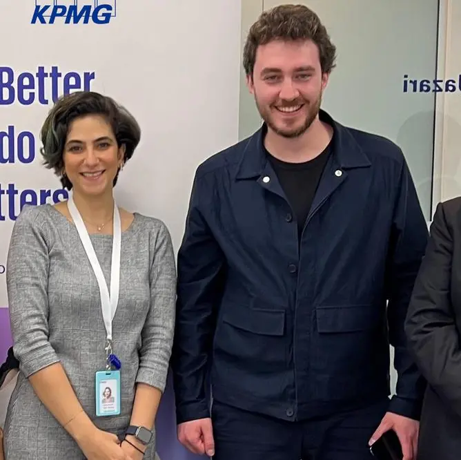 Sparklo and KPMG in Qatar celebrate sustainability milestone