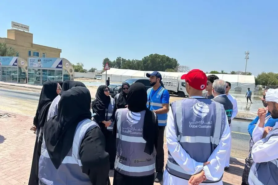 <p>Dubai Customs, Dubai Charity Association distribute food supplies to people affected by heavy rains.<br />\\nImage Source: WAM</p>\\n