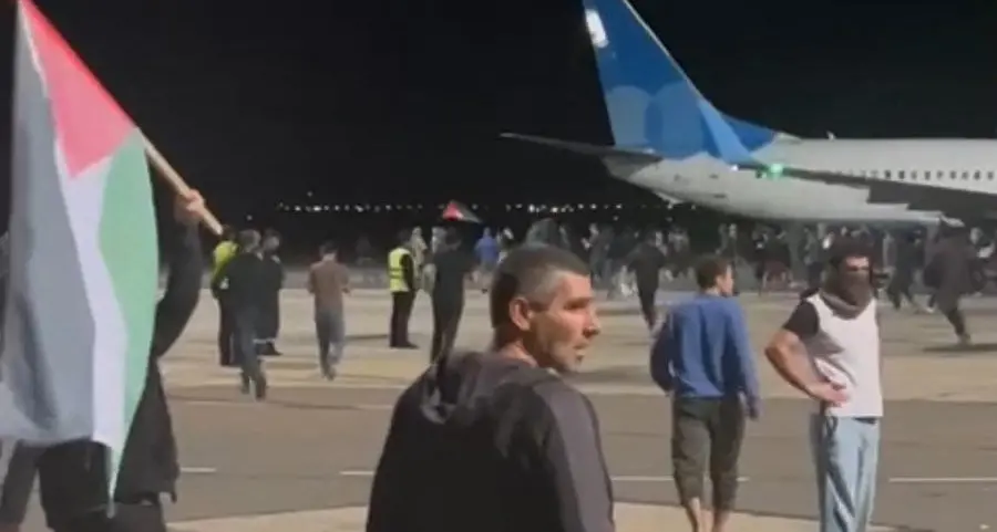 Mob storms Russian airport looking for Israelis