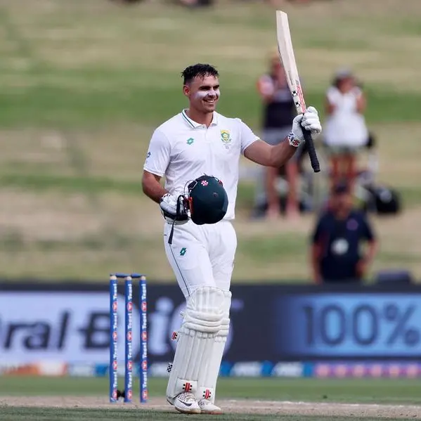 South Africa extend lead past 200 as Bedingham eyes maiden century