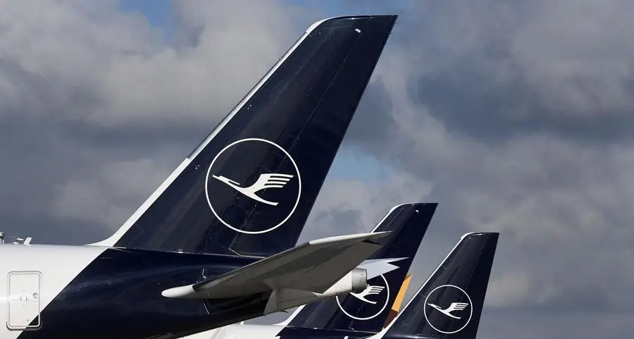 Lufthansa launches fresh products sale onboard