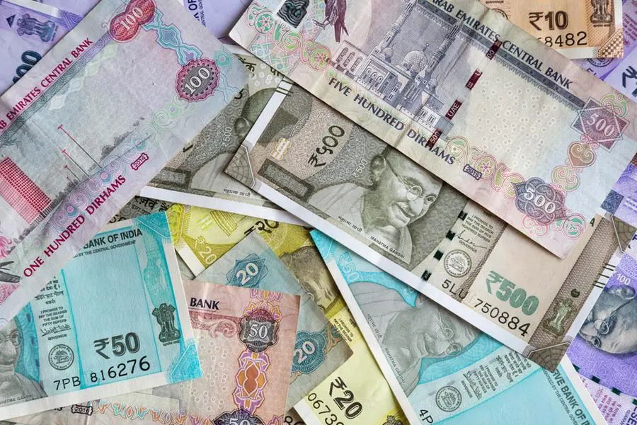 Dubai currency deals in rupees