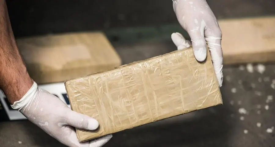 UAE: 10kg drug smuggling attempt foiled after suspicious bag found