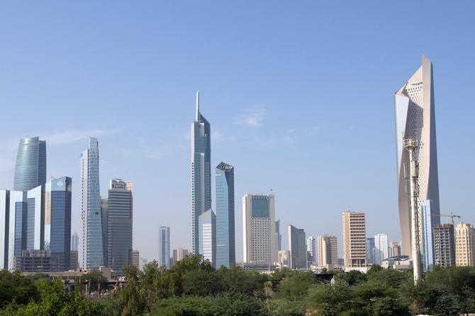 الكويت تؤكد رغبتها في دعم المؤسسات المالية العربية
