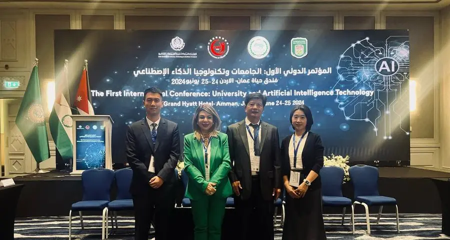 جامعة أبوظبي ممثلاً لدولة الإمارات في مبادرة التعاون \"10+10\" بين الجامعات الصينية والعربية