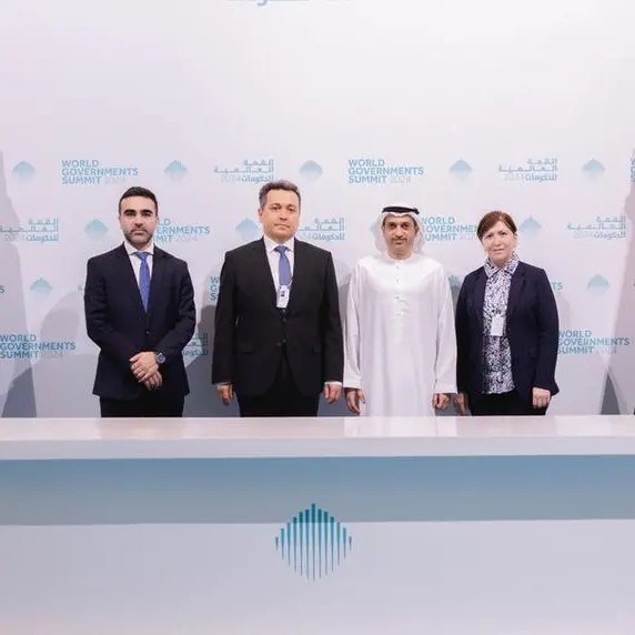 جمهورية أوزبكستان توقع شراكة مع مجلس أبحاث التكنولوجيا المتطورة في دولة الإمارات بهدف تعزيز استخدام نماذج الذكاء الاصطناعي \"فالكون\"