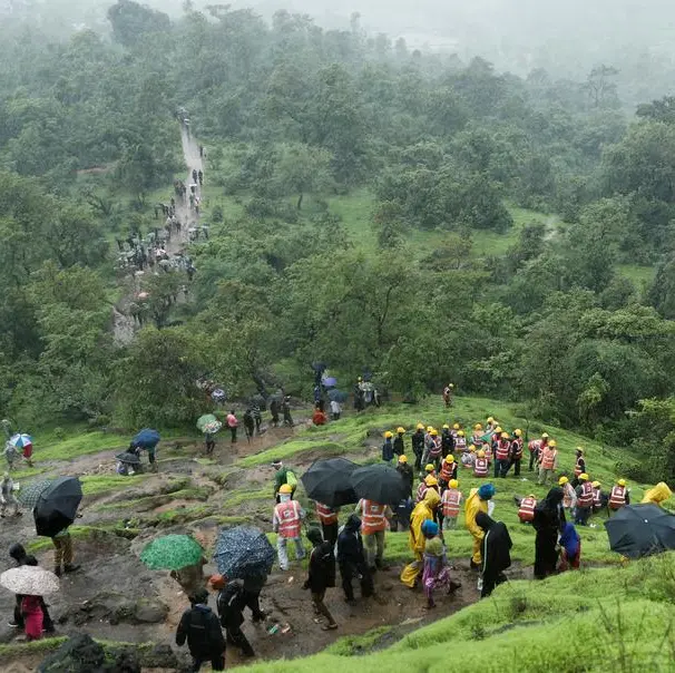 Landslide in India kills 16, rescue operations paused