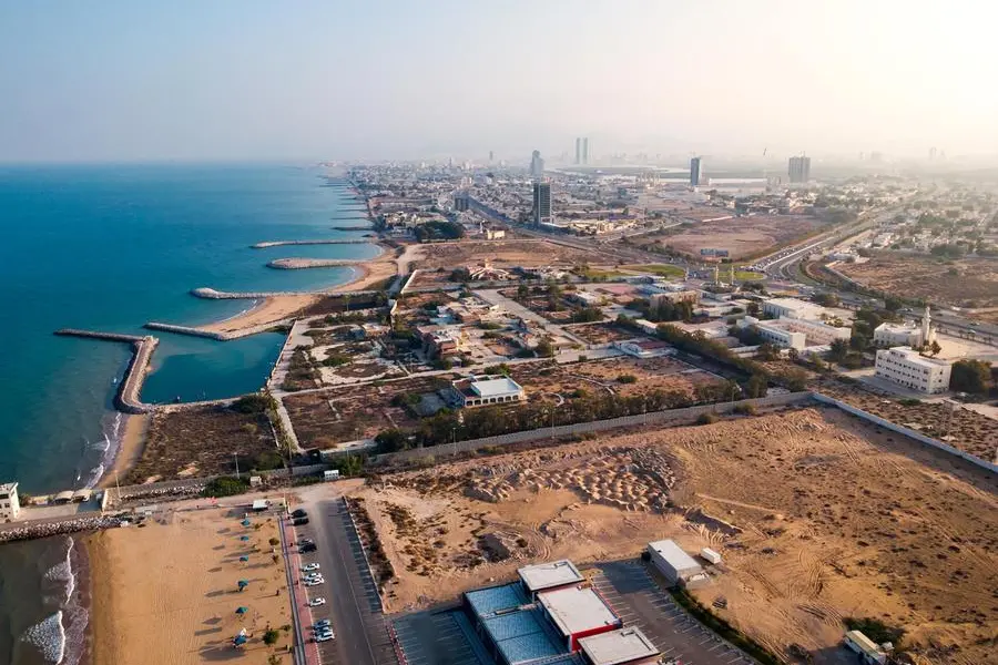 Mùn chiết uTerra 4 Nhìn từ trên không của bờ biển thành phố Ras al Khaimah ở Các Tiểu vương quốc Ả Rập Thống nhất. Hình ảnh Getty, Hình ảnh Getty