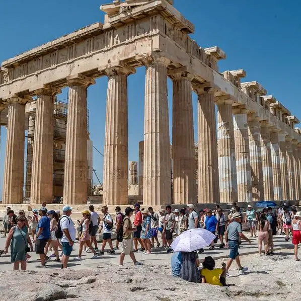 Athens Acropolis shut after earliest heatwave
