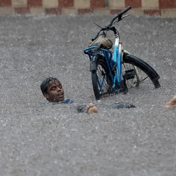 Nearly two dozen Indian troops missing after flash flood