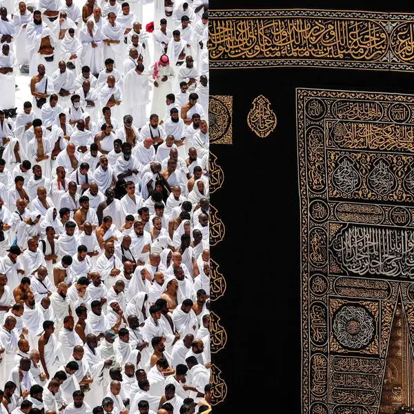 Over 2.5mln worshippers attend Qur'an completion prayers in Makkah and Madinah