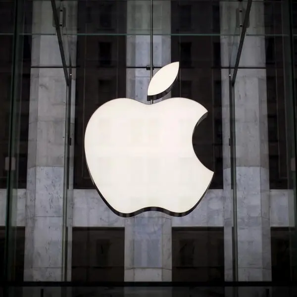 Apple, Amazon must face consumer lawsuit over iPhone, iPad prices - US judge