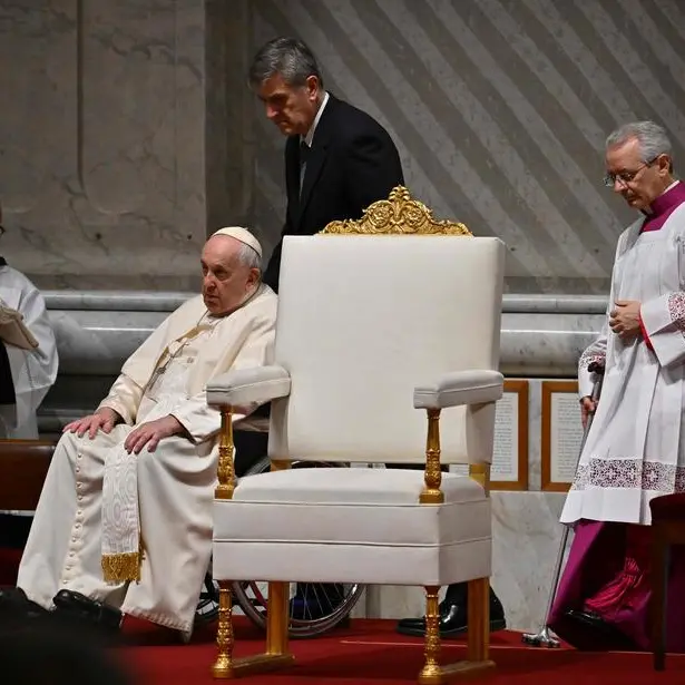 Pope pays homage to 'noble, kind' ex-pope Benedict