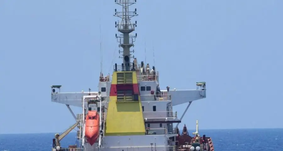 Indian navy intercepts Somali pirates on cargo ship Ruen