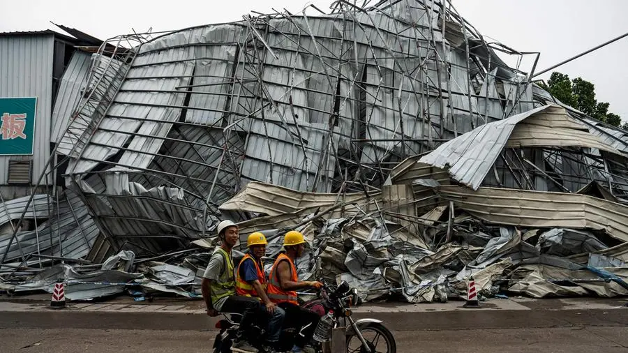 Killer tornado causes widespread destruction in China's Guangzhou