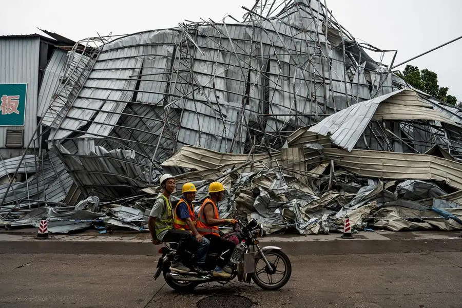 Killer tornado causes widespread destruction in China's Guangzhou