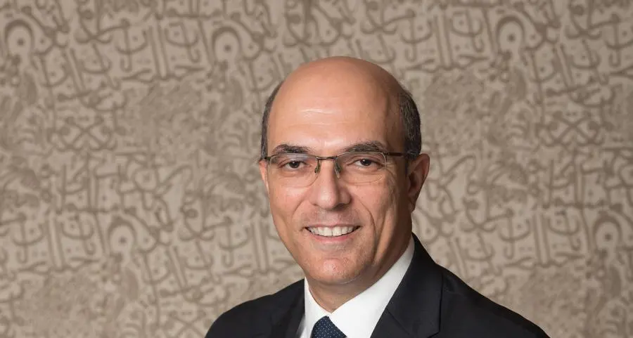 تعيين الدكتور شريف كامل، عميد كلية إدارة الأعمال بالجامعة الأمريكية بالقاهرة، عضوا بمجلس إدارة البنك المركزي المصري