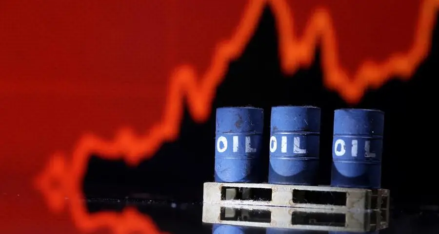 Oil edges lower on 2025 supply surplus forecast, but set to notch weekly gain