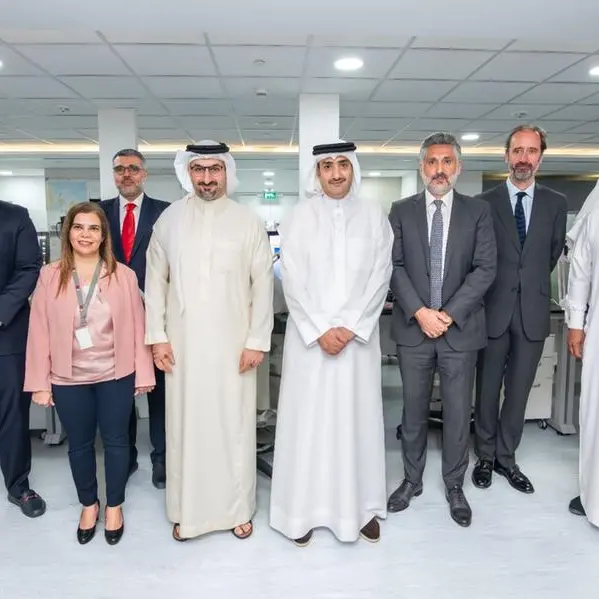 Minister of Industry and Commerce and CEO of Mumtalakat Visit DANAT Institute