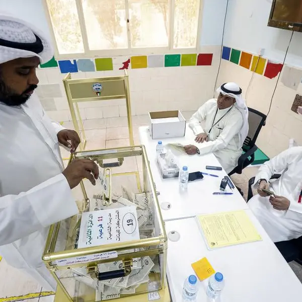 Kuwaitis elect new parliament in hope of ending stalemate
