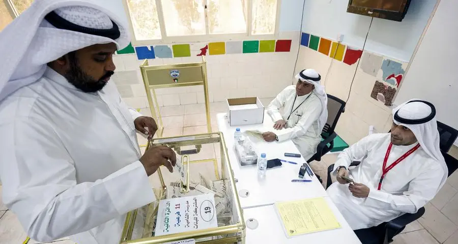 Bahraini parliament praises Kuwait's parliament election