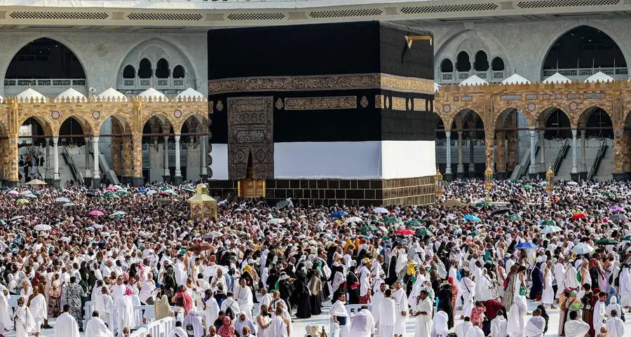 Thousands of Syrians fly to Saudi Arabia for Haj