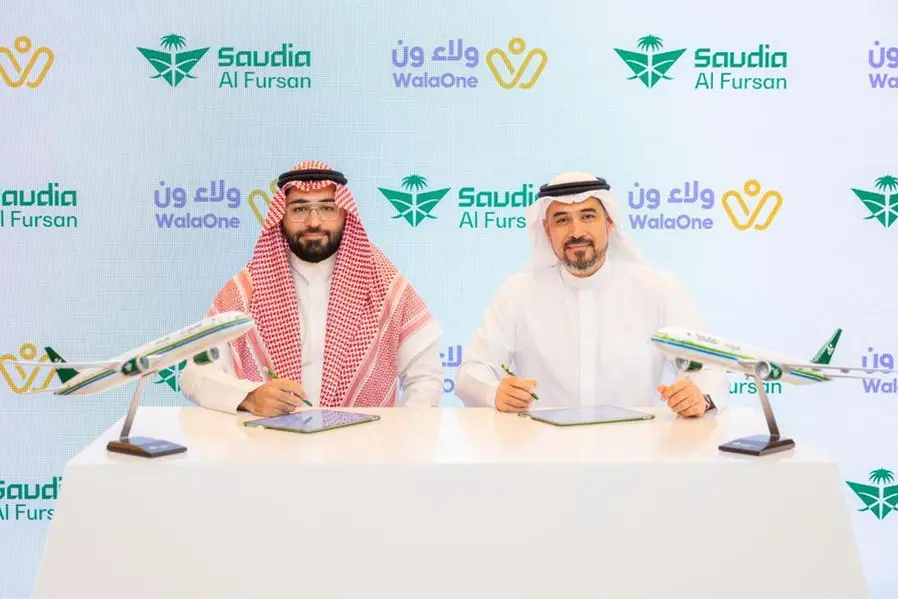 <p>Saudia and &quot;WalaOne&quot; sign partnership to allow customers to convert points to miles in Alfursan program</p>\\n