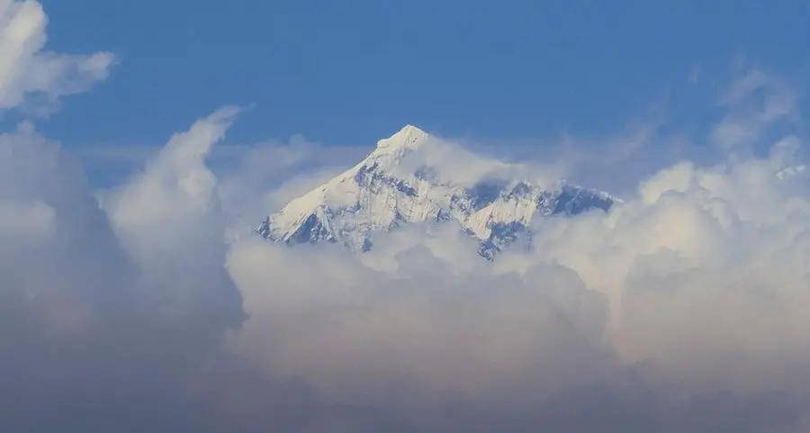 Three Nepali climbers missing on Everest